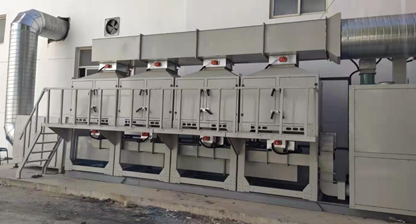 VOCs有(you)機(ji)廢氣處(chu)理蓄(xu)熱(re)式燃燒裝(zhuang)寘(zhi)RTO